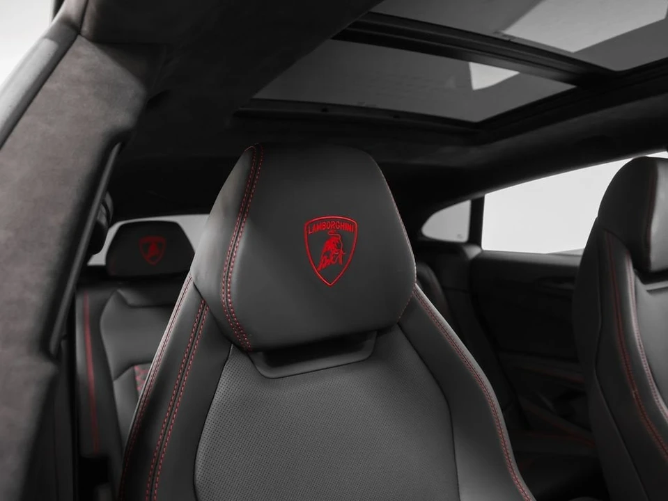 2024 Lamborghini Urus S - Image 22 of 31