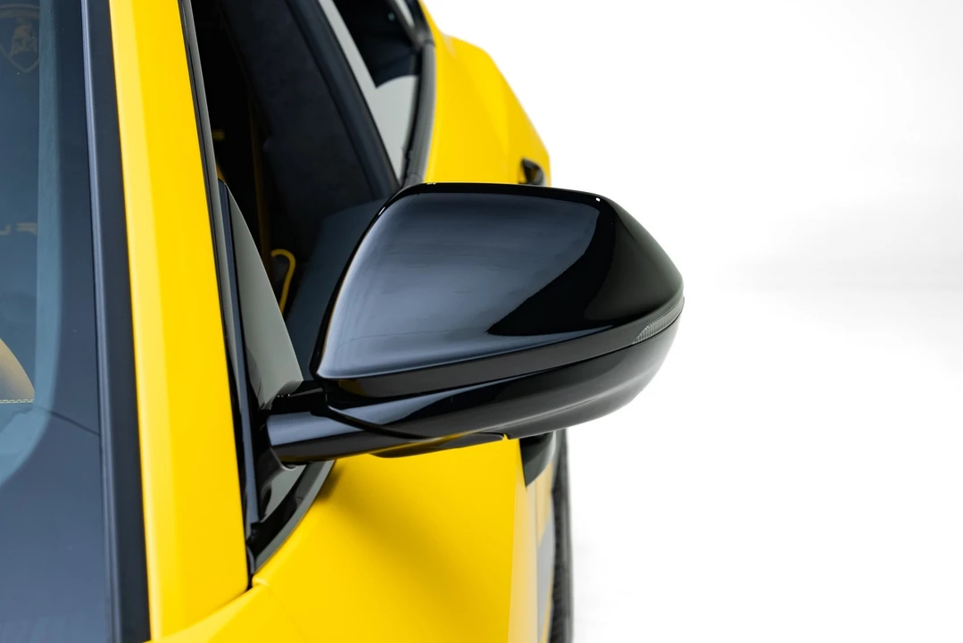 2024 Lamborghini Urus S - Image 16 of 31