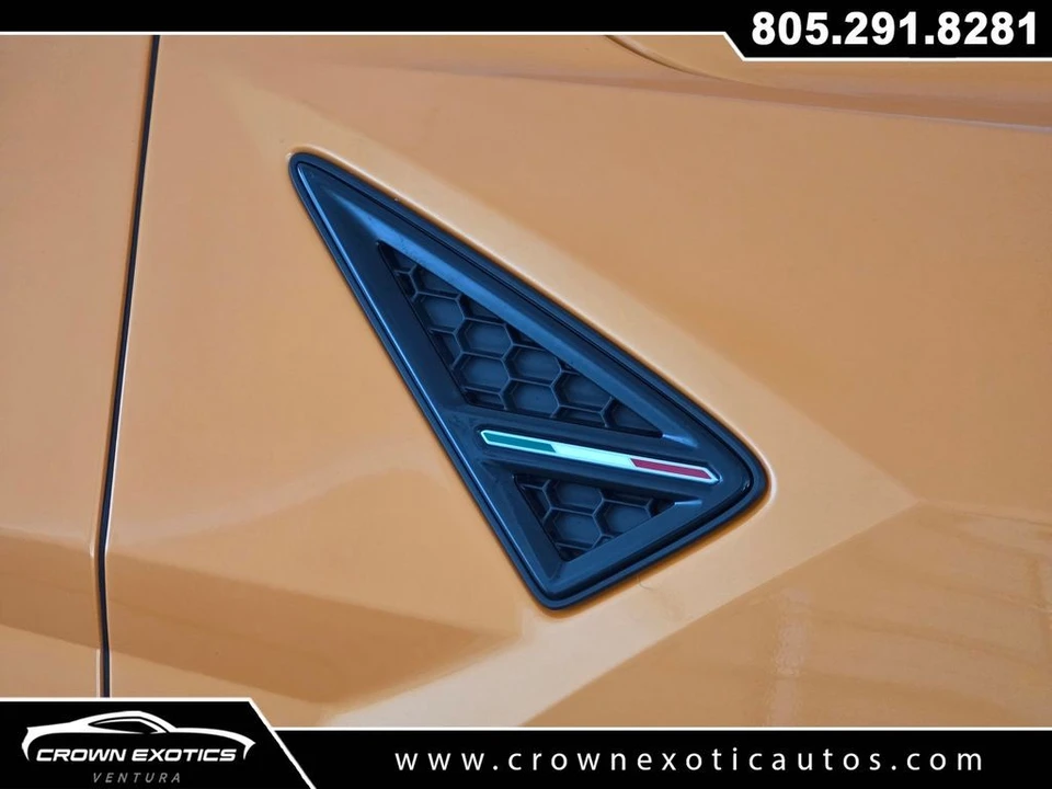 2024 Lamborghini Urus S - Image 12 of 31