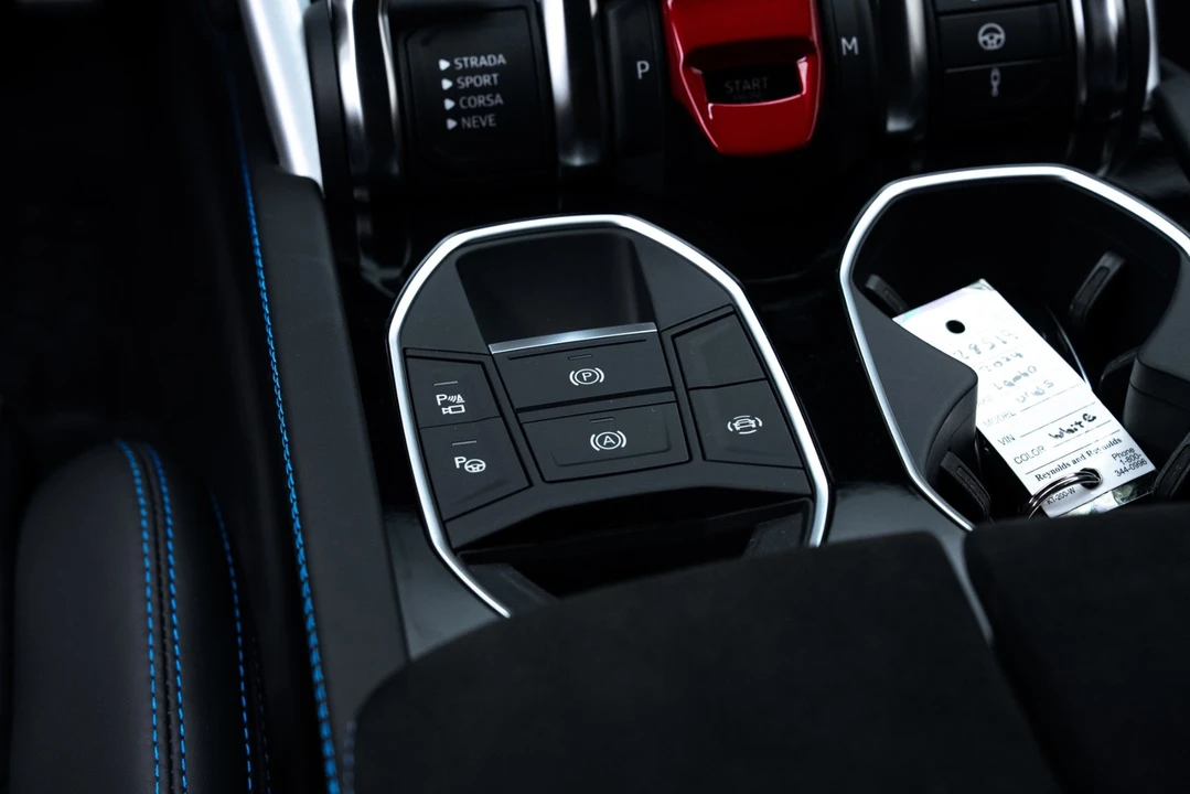 2024 Lamborghini Urus S - Image 30 of 31