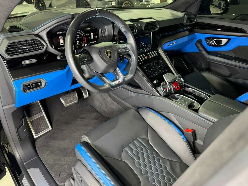 2024 Lamborghini Urus S - Image 9 of 12