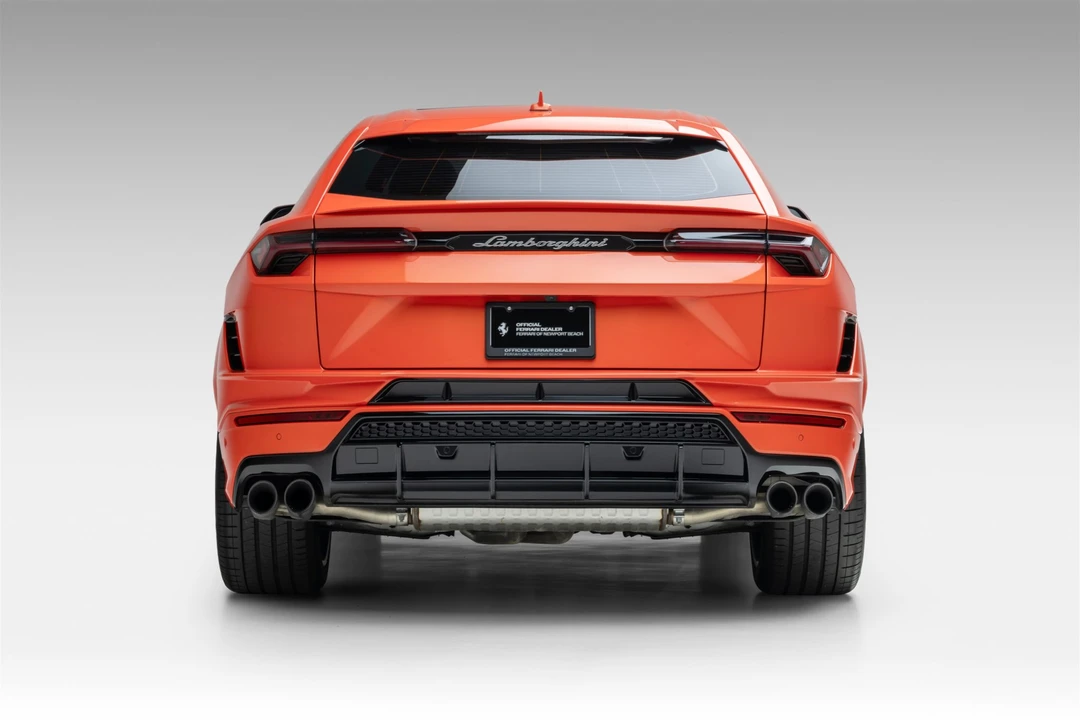 2024 Lamborghini Urus S - Image 13 of 31