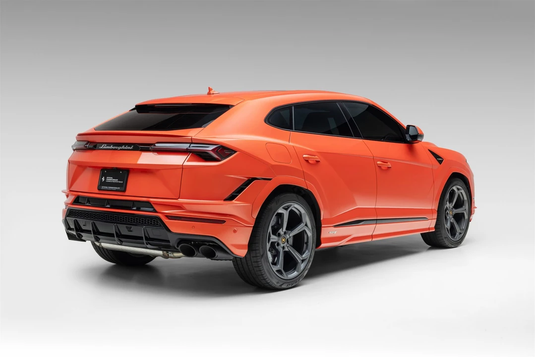 2024 Lamborghini Urus S - Image 9 of 31