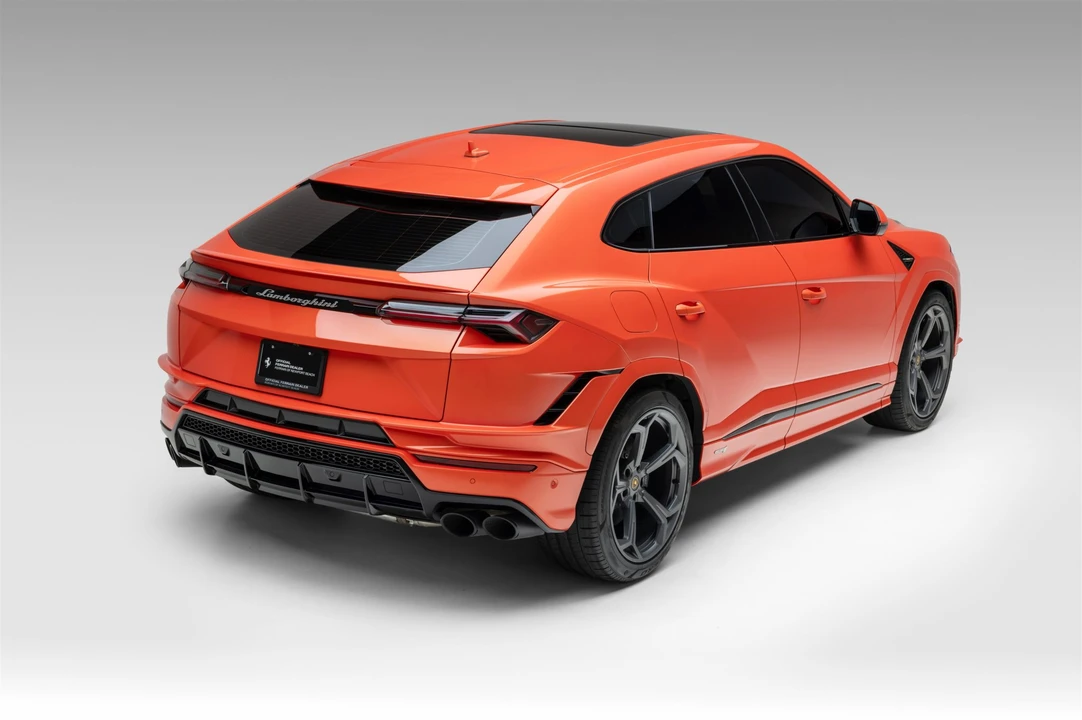 2024 Lamborghini Urus S - Image 10 of 31