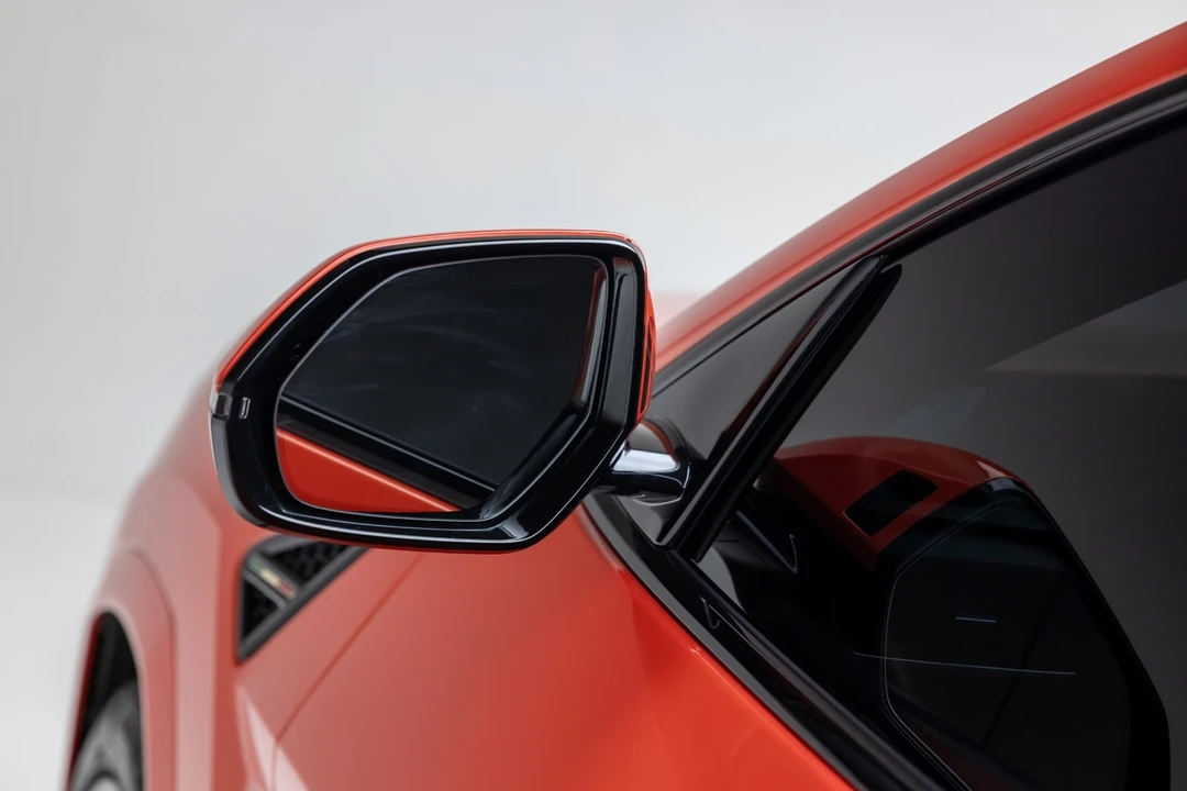 2024 Lamborghini Urus S - Image 15 of 21