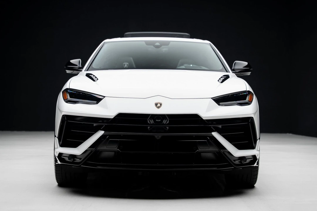 2024 Lamborghini Urus S - Image 8 of 21