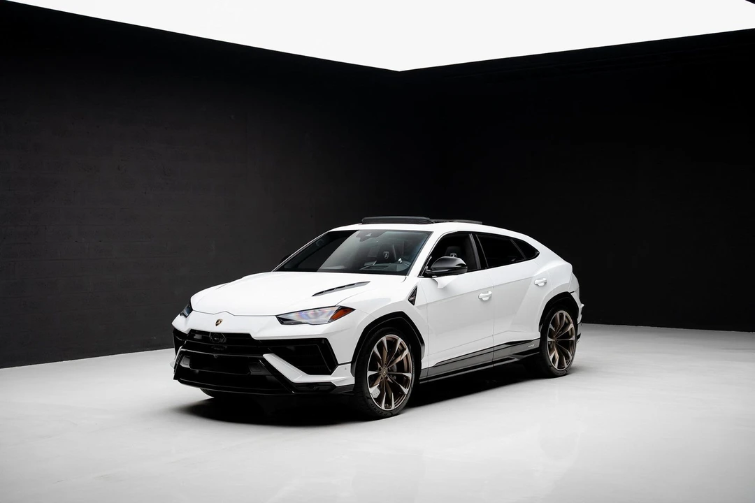 2024 Lamborghini Urus S - Image 4 of 21