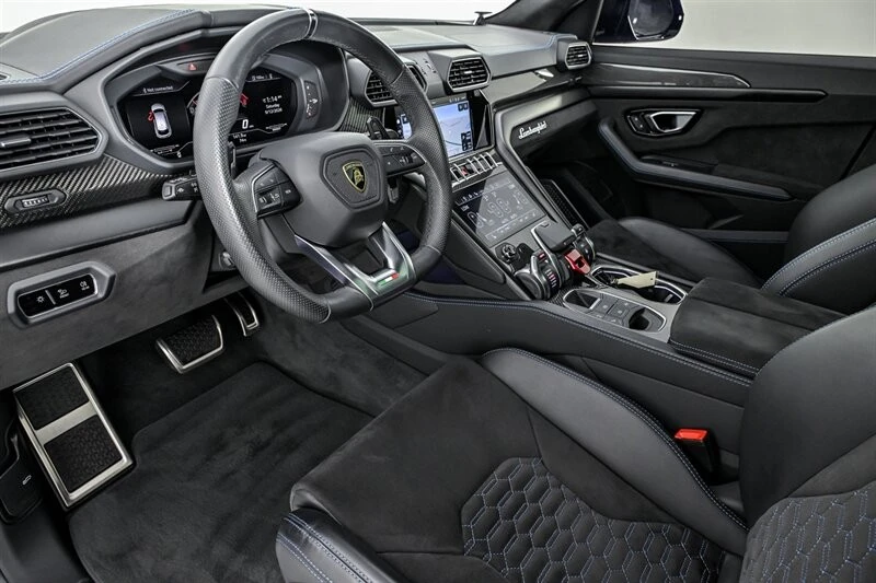 2024 Lamborghini Urus S - Image 17 of 31