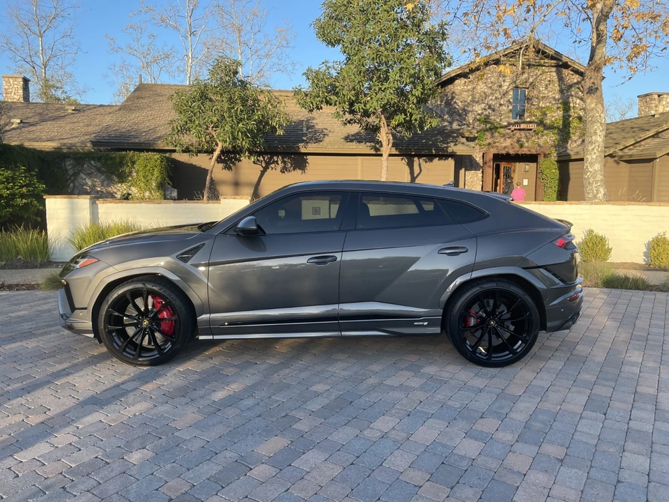 2024 Lamborghini Urus S - Image 5 of 21