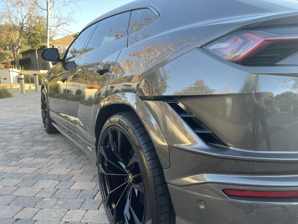 2024 Lamborghini Urus S - Image 16 of 21