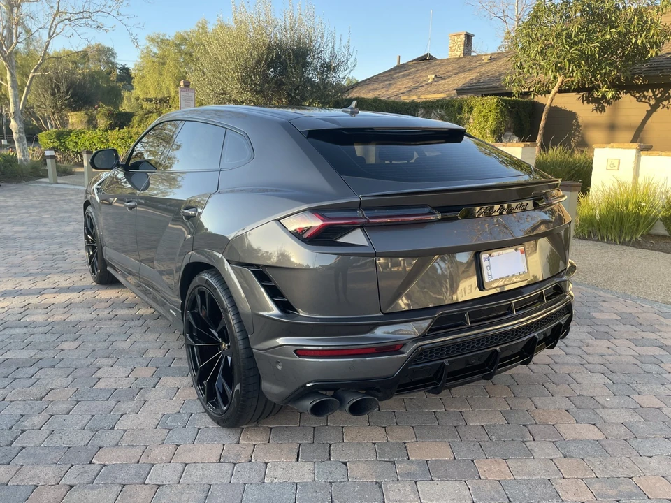 2024 Lamborghini Urus S - Image 6 of 21