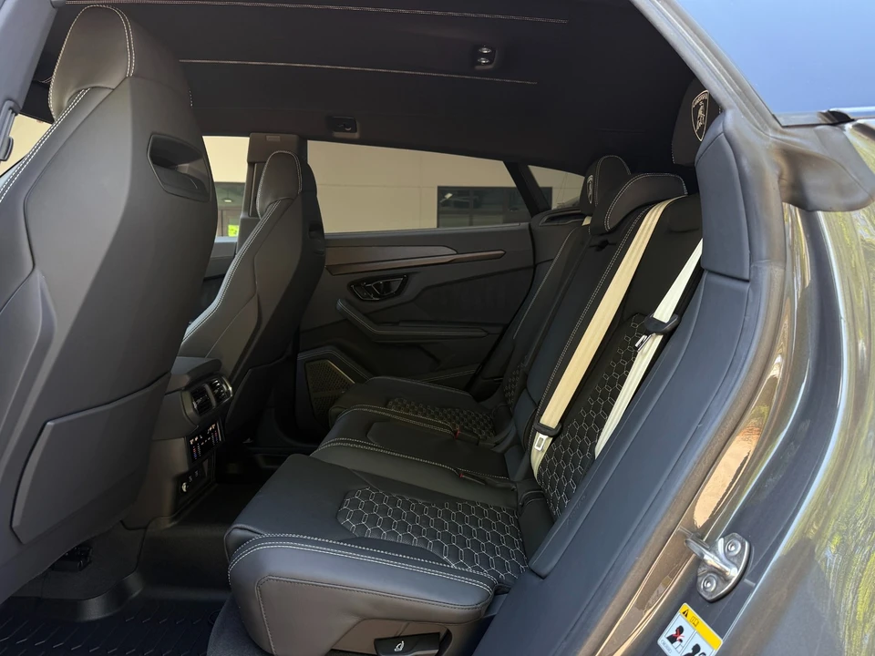 2024 Lamborghini Urus S - Image 31 of 31