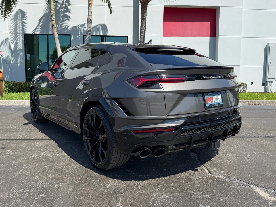 2024 Lamborghini Urus S - Image 15 of 31