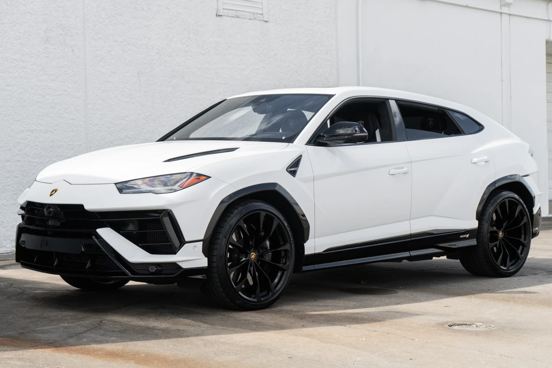 2024 Lamborghini Urus S - Image 7 of 21