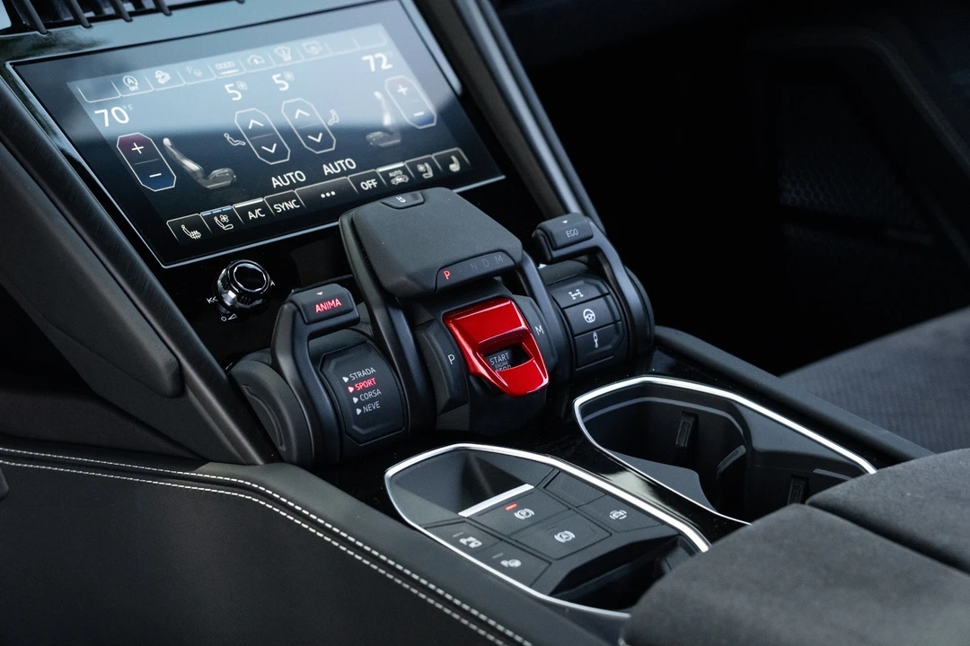 2024 Lamborghini Urus S - Image 6 of 31