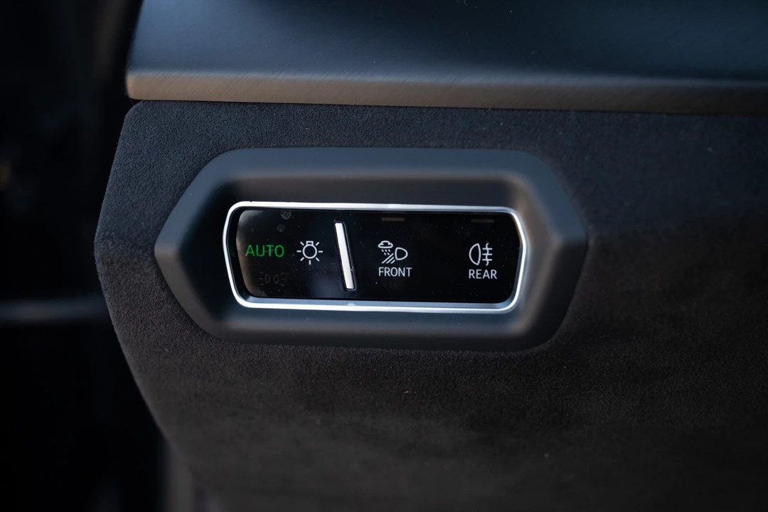 2024 Lamborghini - Image 27 of 31