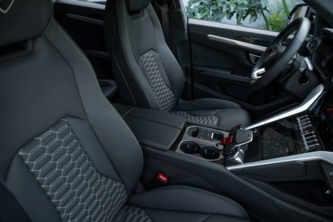 2024 Lamborghini Urus S - Image 6 of 21