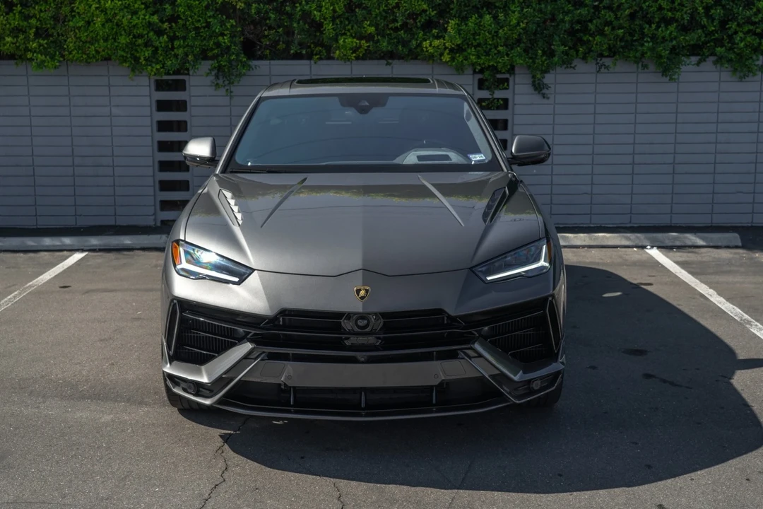 2024 Lamborghini Urus S - Image 2 of 21
