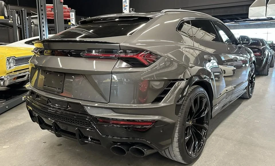 2024 Lamborghini Urus SE - Image 6 of 7
