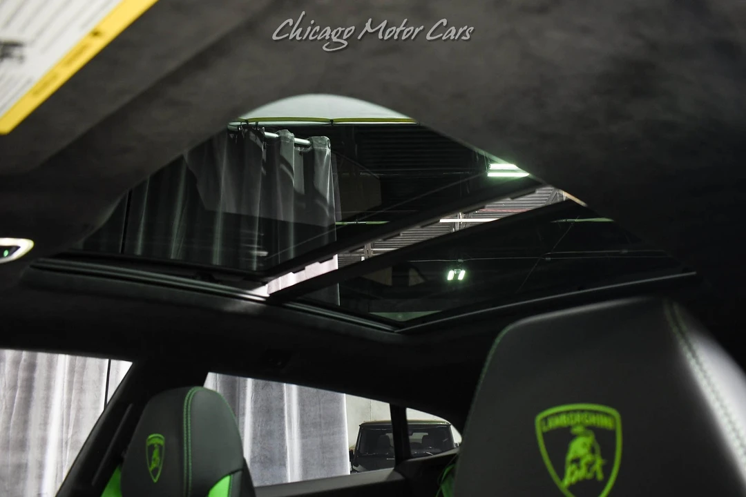 2024 Lamborghini Urus SE - Image 20 of 31