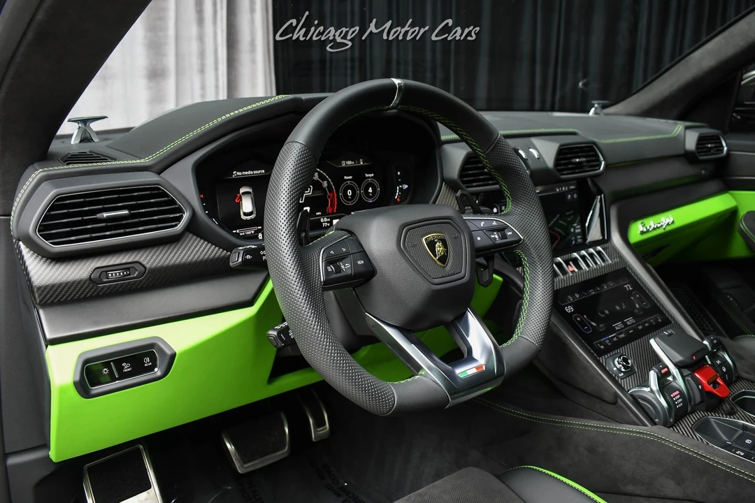 2024 Lamborghini Urus SE - Image 8 of 31