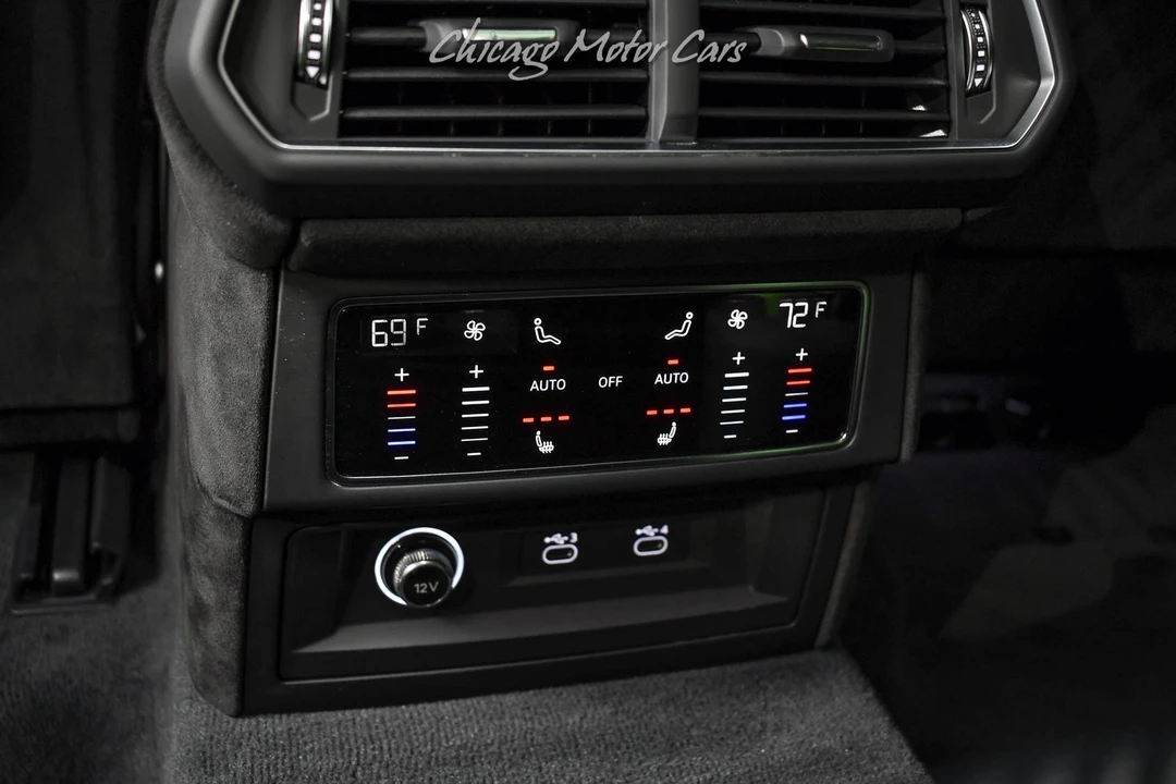 2024 Lamborghini Urus SE - Image 28 of 31