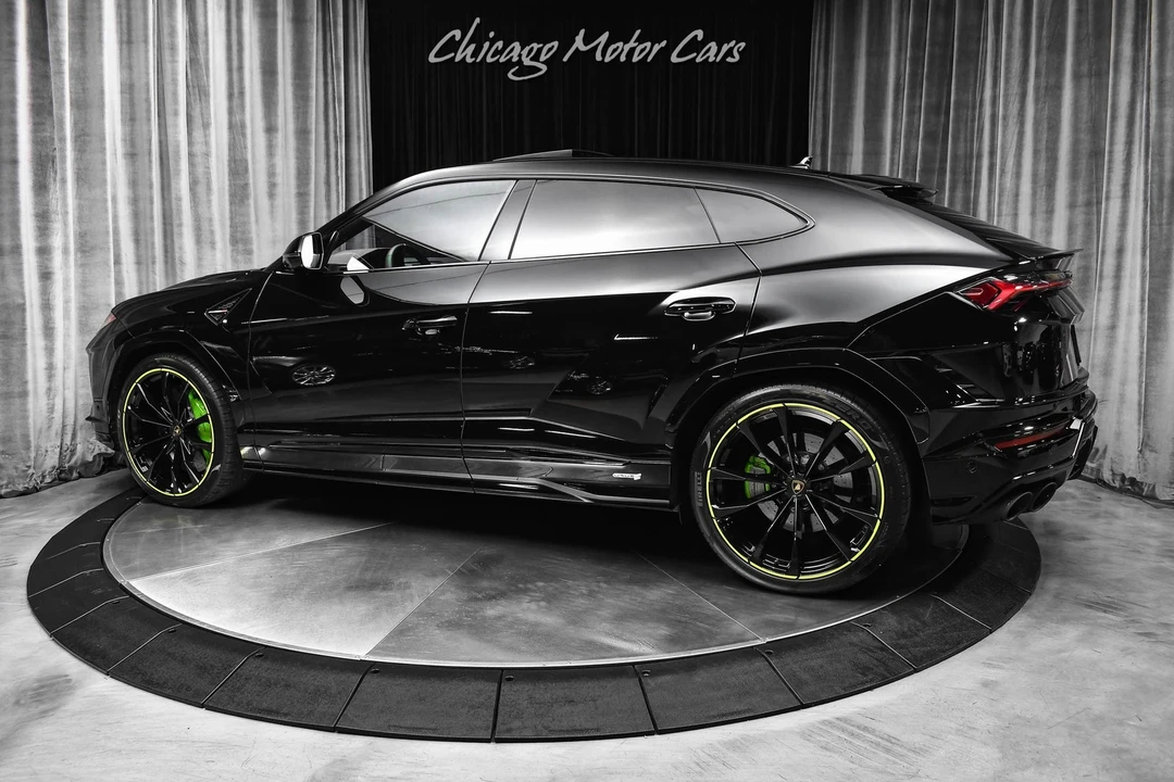 2024 Lamborghini Urus SE - Image 3 of 31