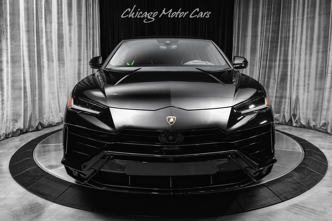 2024 Lamborghini Urus SE - Image 7 of 31