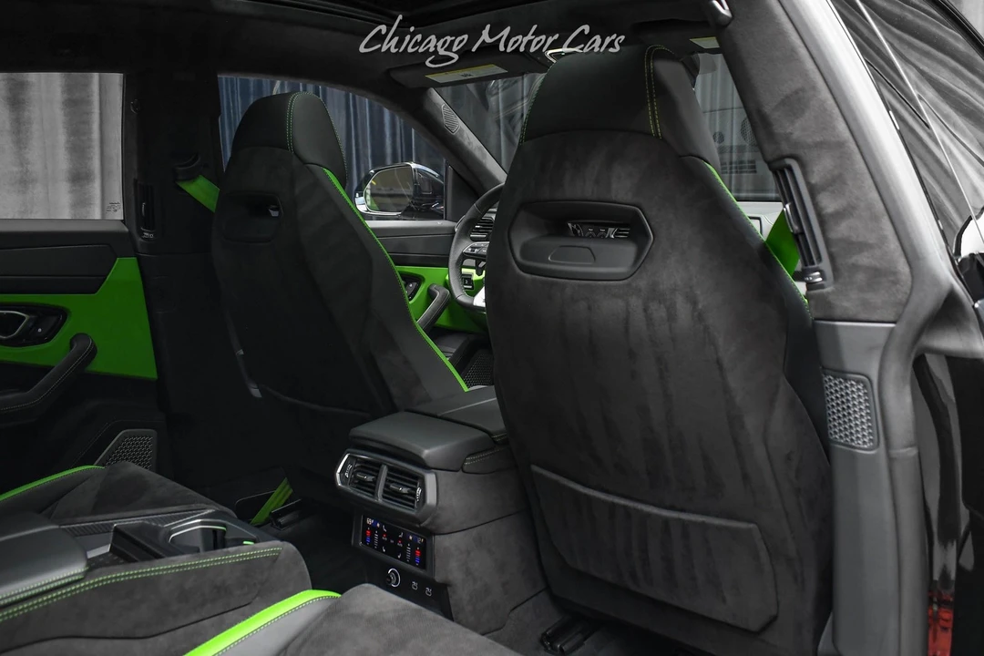 2024 Lamborghini Urus SE - Image 31 of 31
