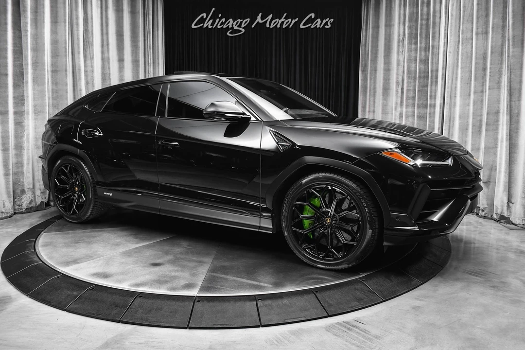 2024 Lamborghini Urus - Image 6 of 31