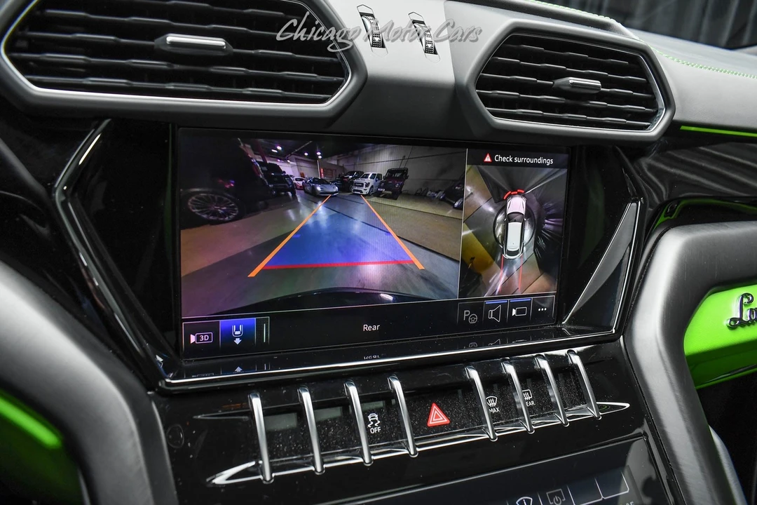 2024 Lamborghini Urus - Image 14 of 31