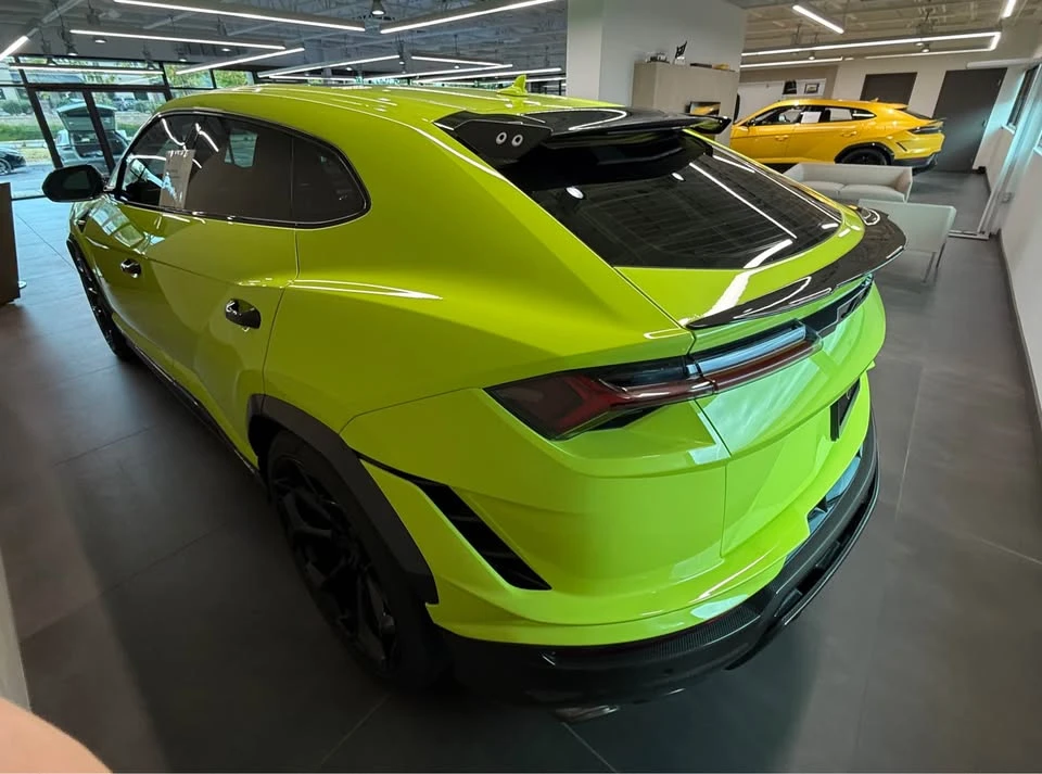 2024 Lamborghini Urus SE - Image 5 of 10
