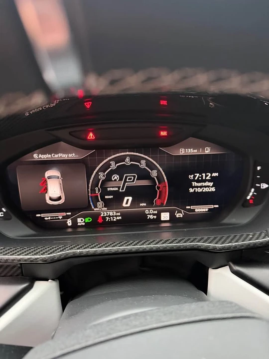 2024 Lamborghini Urus SE - Image 5 of 11