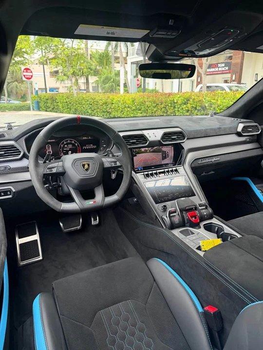 2024 Lamborghini Urus SE - Image 3 of 7