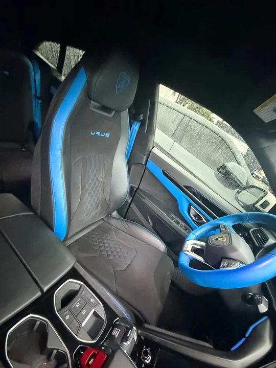 2024 Lamborghini Urus SE - Image 10 of 11