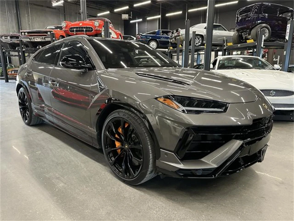 2024 Lamborghini Urus SE - Image 2 of 13