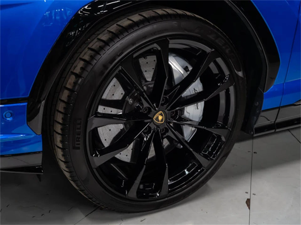 2024 Lamborghini Urus SE - Image 16 of 31