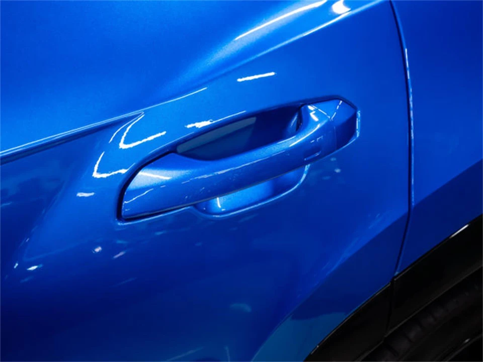 2024 Lamborghini Urus SE - Image 24 of 31
