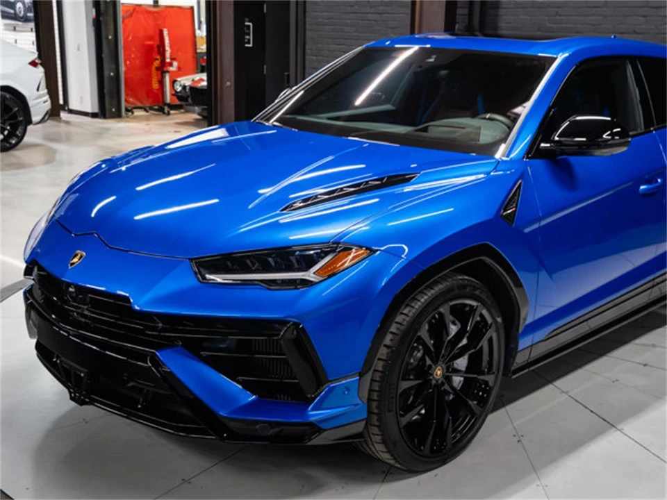 2024 Lamborghini Urus SE - Image 30 of 31