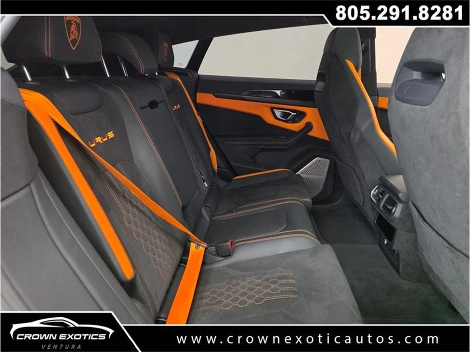 2024 Lamborghini Urus SE - Image 27 of 31