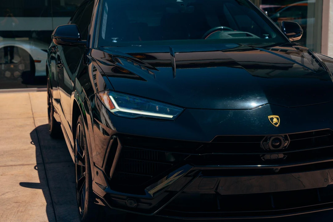 2024 Lamborghini Urus SE - Image 10 of 31