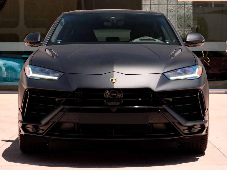 2024 Lamborghini Urus SE - Image 5 of 27