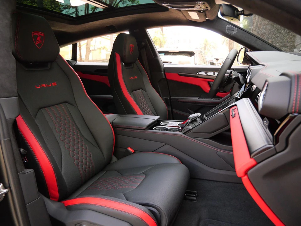 2024 Lamborghini Urus SE - Image 8 of 27