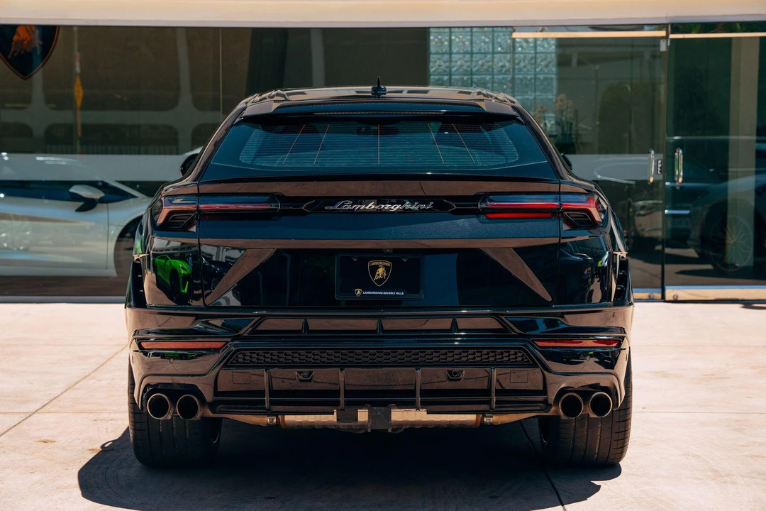 2024 Lamborghini Urus - Image 4 of 31