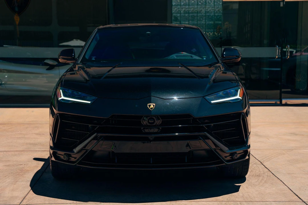 2024 Lamborghini Urus - Image 5 of 31