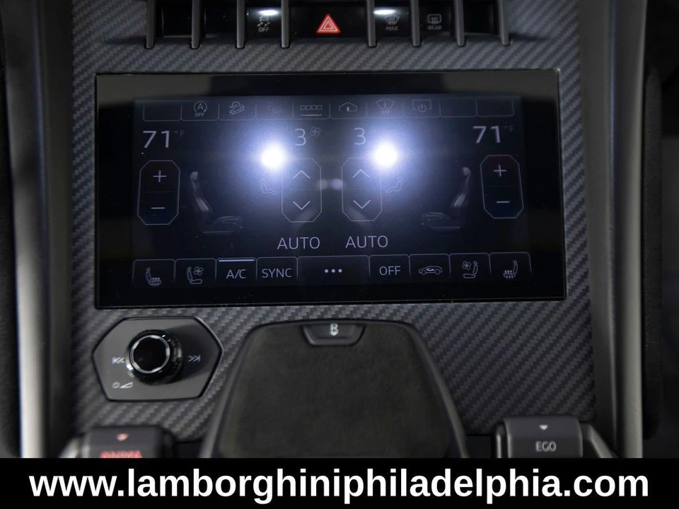 2024 Lamborghini Urus SE - Image 20 of 31