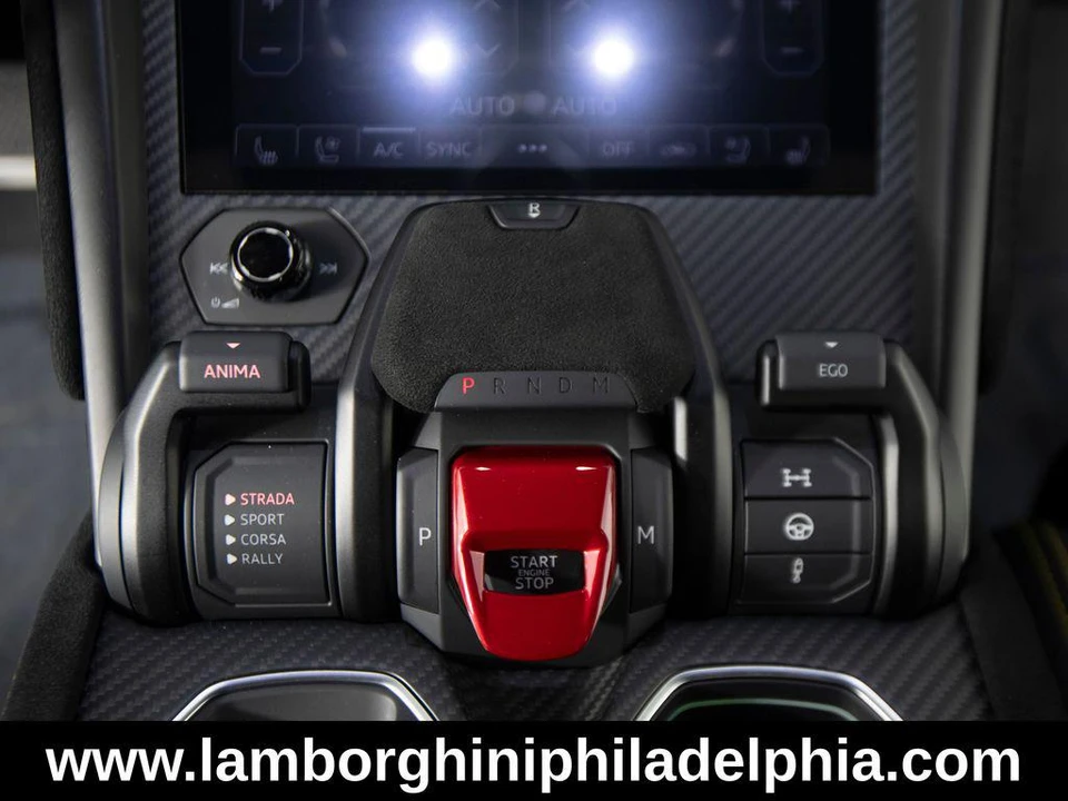 2024 Lamborghini Urus SE - Image 21 of 31