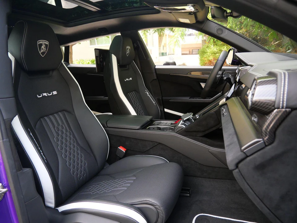 2024 Lamborghini Urus SE - Image 8 of 31