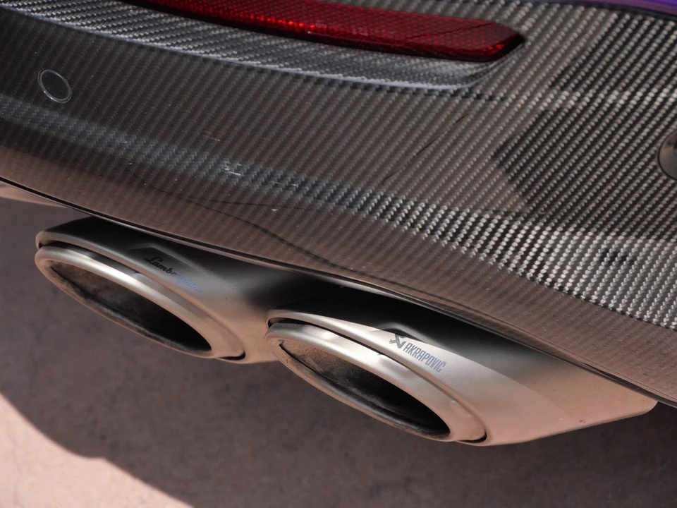 2024 Lamborghini Urus SE - Image 14 of 31