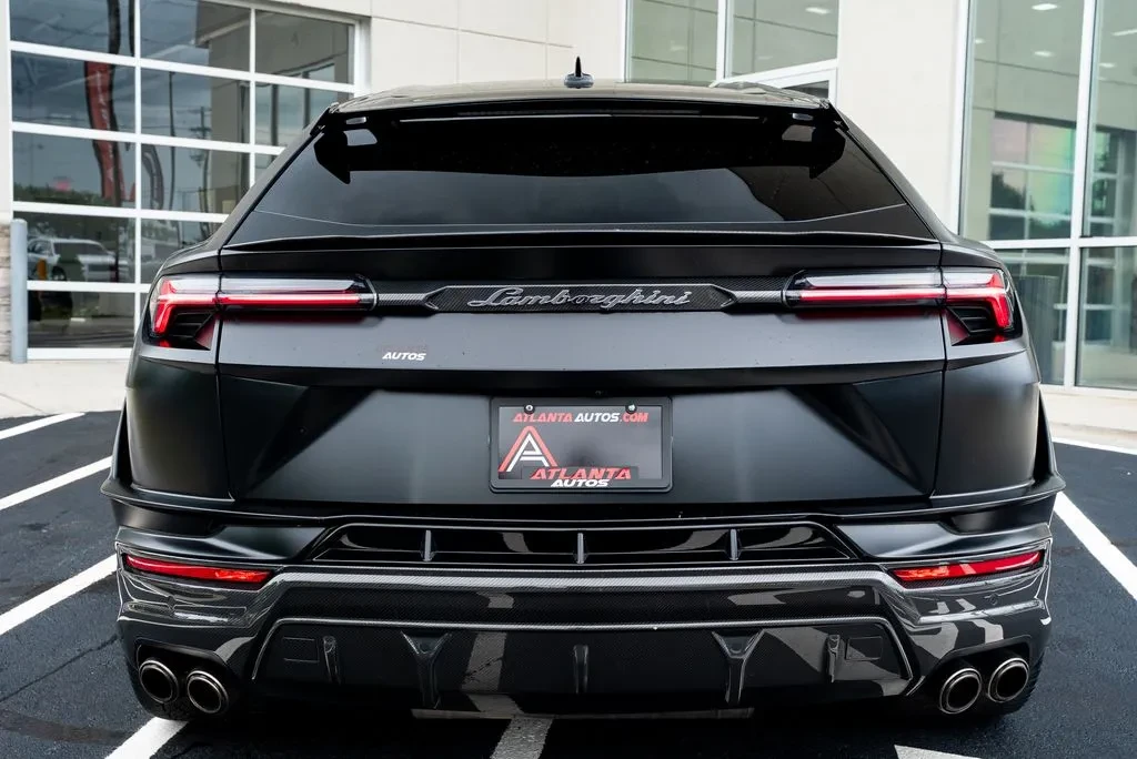 2024 Lamborghini Urus - Image 19 of 31